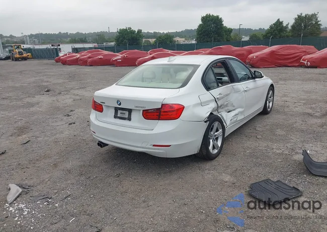 WBA3B5G52DNS02852: 42671983