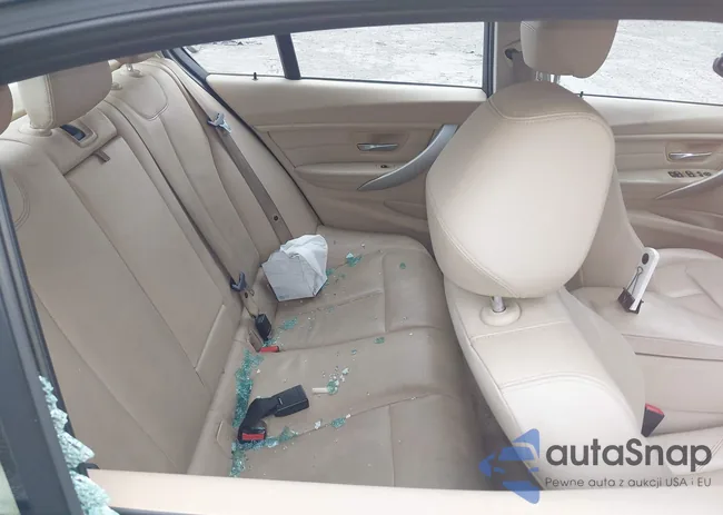 WBA3B5G52DNS02852: 42671983