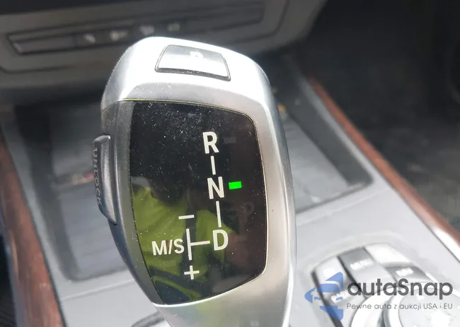 5UXZV4C5ZBL740975: 42672015