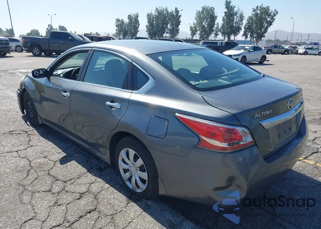 1N4AL3AP1FN313147: 42672043