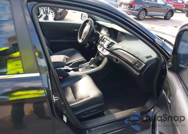 1HGCR2F86EA192085: 42672091