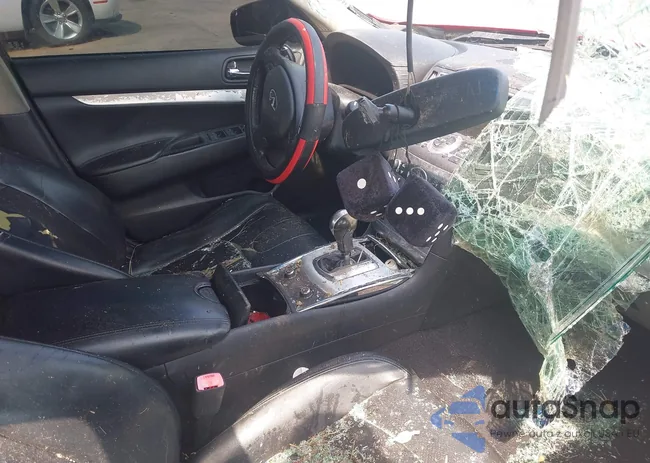 JN1CV6AP5DM302138: 42672155