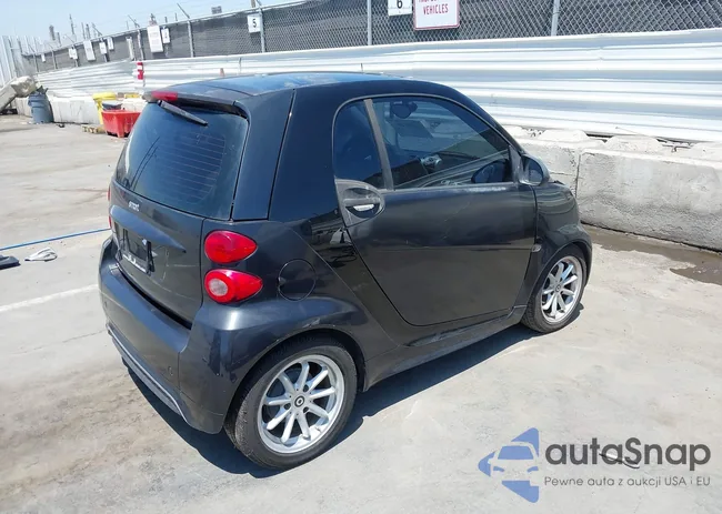 WMEEJ3BA1EK752202: 42672207