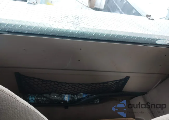 1FTYR14VXYPC15036: 42673414