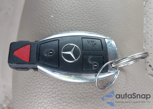 WDDHF8HB0AA230838: 42673487