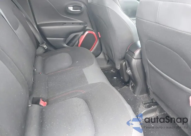 ZACCJBCB8JPH29054: 42673609