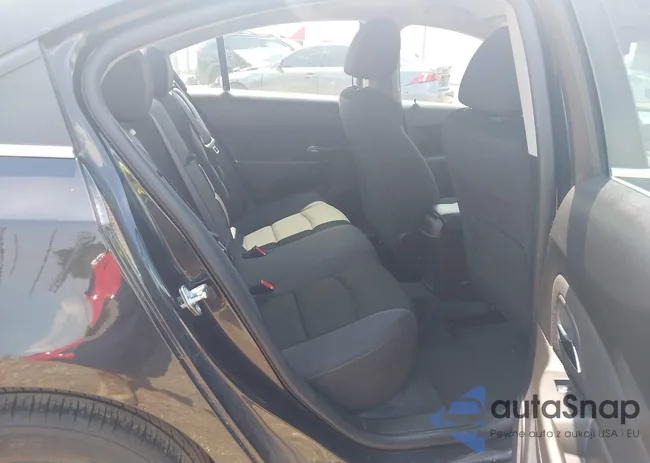 1G1PC5SB7F7208984: 42673732