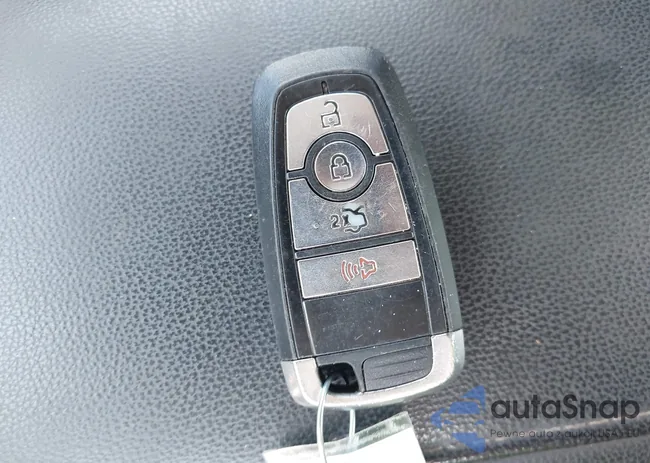 3FA6P0LU0JR219407: 42673797