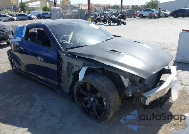 JN1AR54F29M250693: 42673841