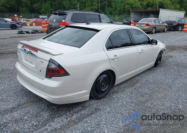 3FAHP0JAXCR257702: 42672900