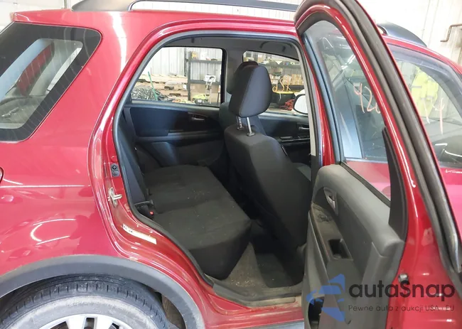 JS2YB5A3XD6101056: 42672914