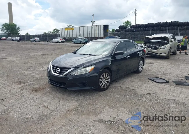 1N4AL3AP6JC120318: 42673035