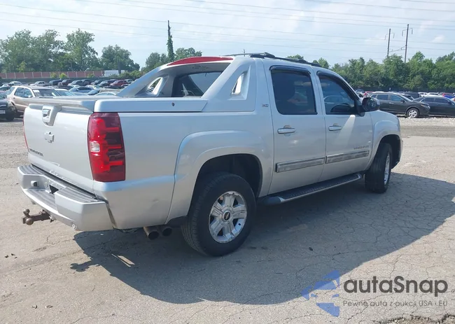 3GNTKFE78CG182859: 42673048