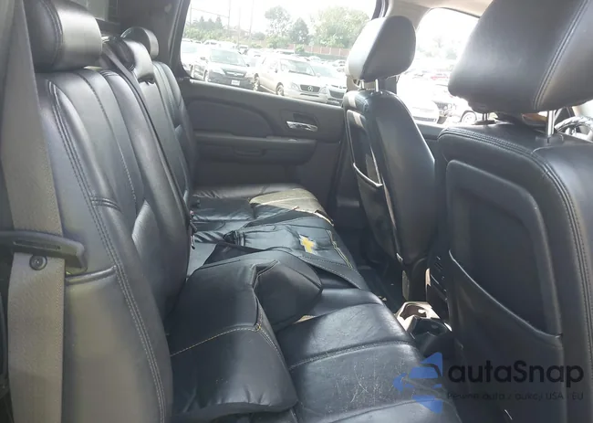 3GNTKFE78CG182859: 42673048