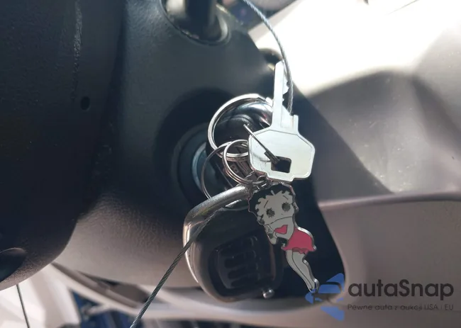 5NPE24AF7GH305504: 42674315