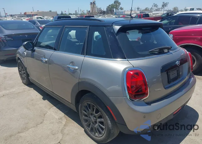 WMWXU7C00L2L73228: 42674526