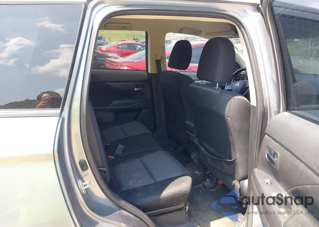 JA4AZ3A31GZ021072: 42674614