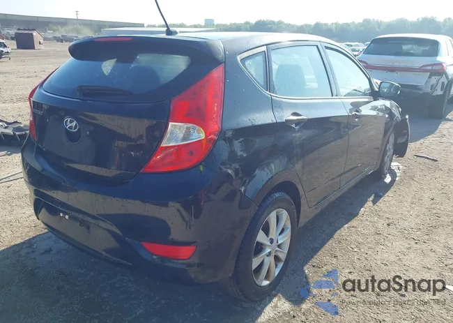 KMHCU5AE1DU092027: 42674671