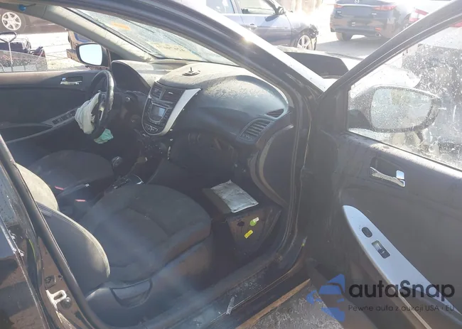 KMHCU5AE1DU092027: 42674671