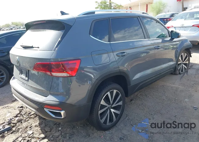 3VVSX7B20RM078026: 42674747