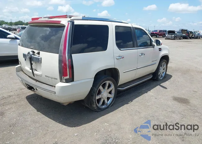 1GYEC63857R374038: 42674776