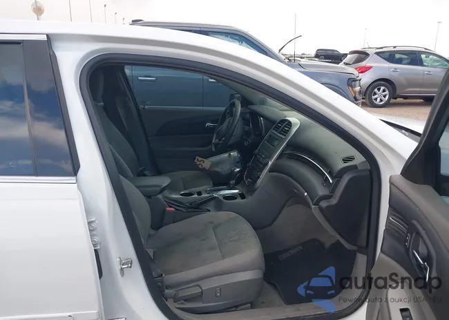 1G11B5SL2FF293692: 42674808