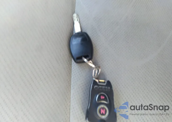 2HGFB2E52CH530539: 42674814