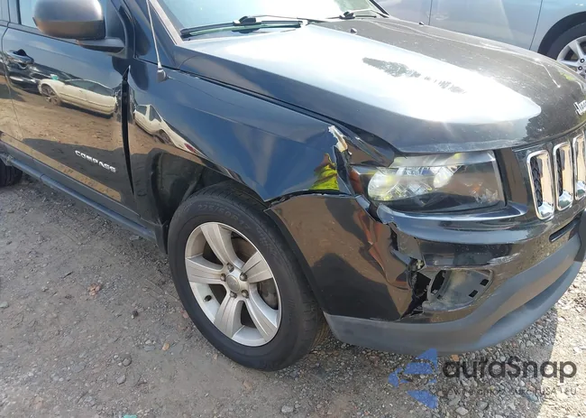 1C4NJDBB1GD714330: 42673895