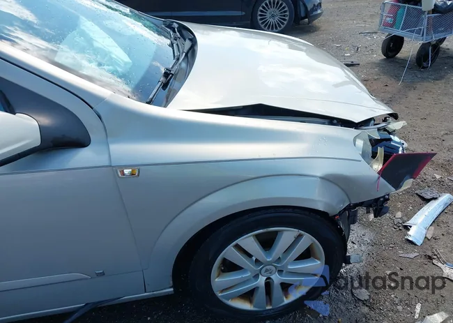 W08AT671X85122630: 42673902