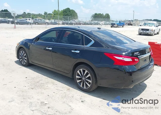 1N4AL3AP5HC160691: 42674068