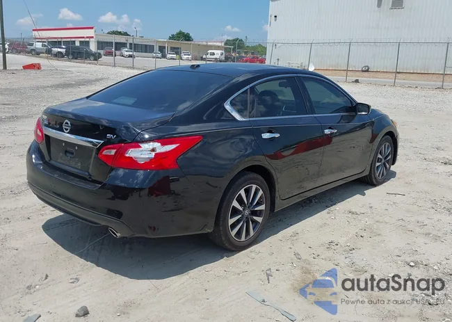 1N4AL3AP5HC160691: 42674068