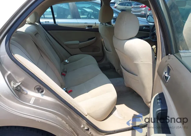 3HGCM56467G700847: 42674083