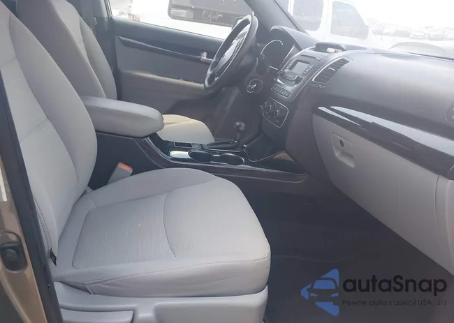 5XYKT3A63FG630568: 42675359