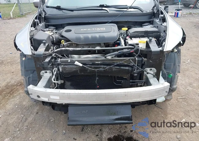 1C4PJMCB8HW520939: 42675631