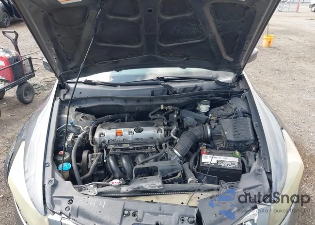 1HGCP26469A004027: 42675846