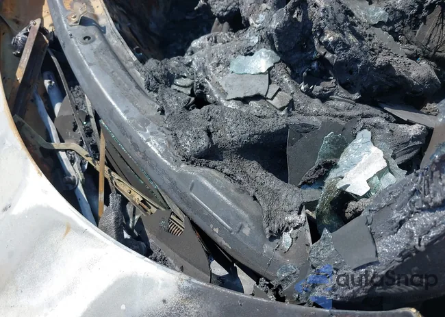 KMHTC6AD4DU093401: 42674951