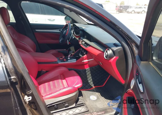 ZASFAKNN1J7B77406: 42674997