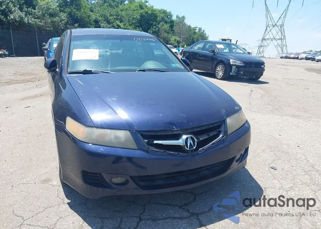 JH4CL968X7C003775: 42676543