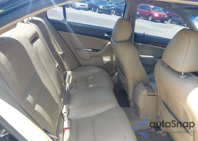 JH4CL968X7C003775: 42676543