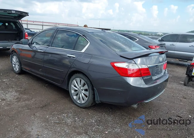 1HGCR3F99DA026592: 42676717