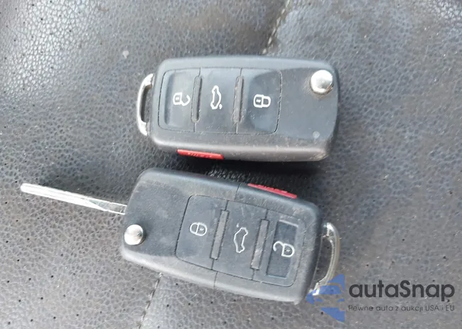 WVWAA7AH1AV011561: 42676740