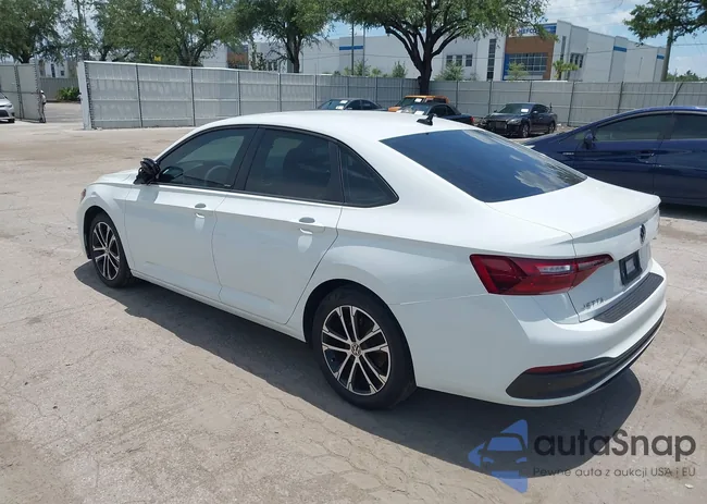 3VWBM7BU3PM031012: 42676748