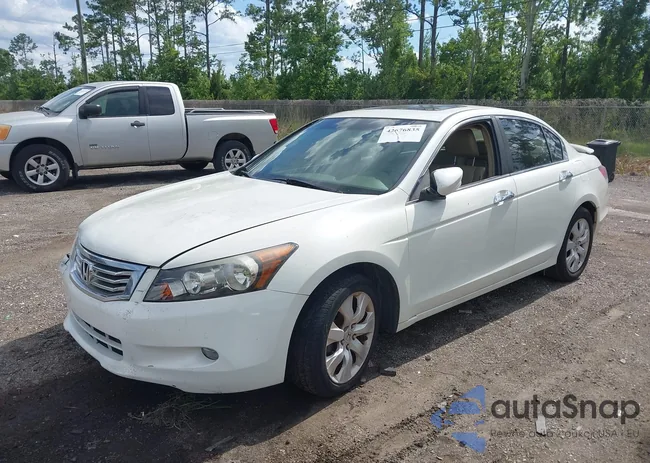 1HGCP36849A004200: 42676835