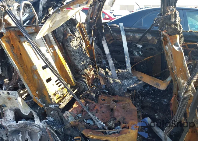 SALWR2SE9MA765267: 42675993