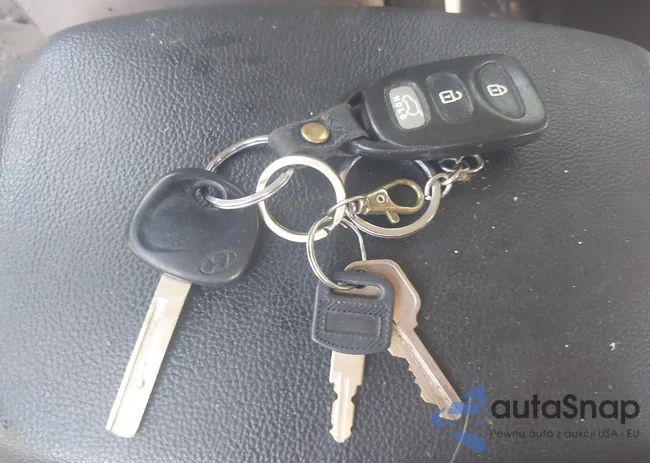 KMHD35LH9EU218439: 42676105