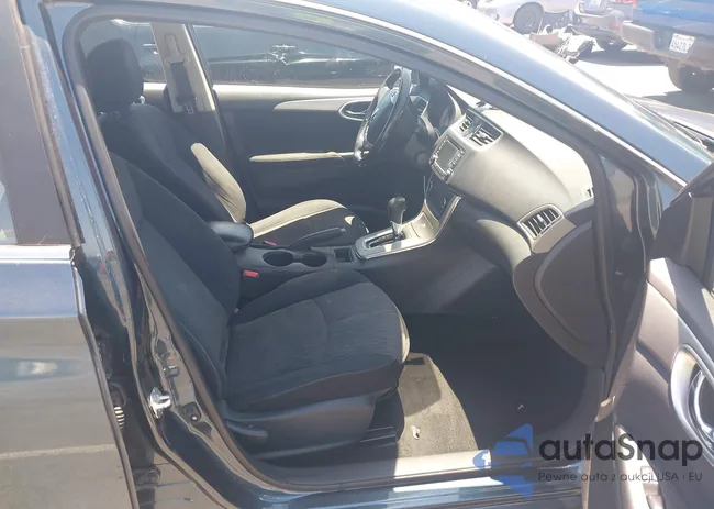 3N1AB7APXFY347033: 42677393