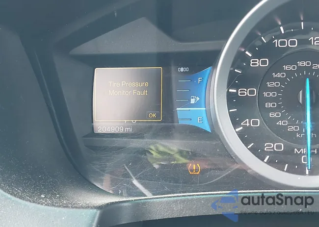 1FMHK8D82BGA77941: 42677489