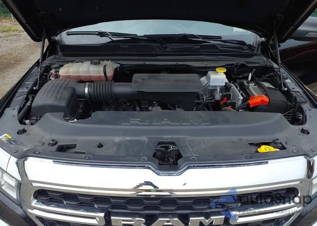 1C6RRFFG6RN111096: 42677598