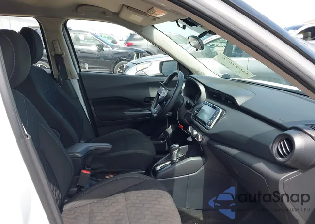 3N1CP5BV3ML509333: 42677636