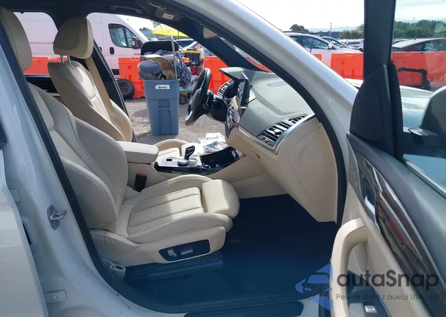 5UX53DP01N9M96728: 42676900